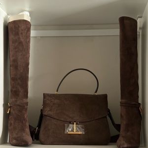 TOM FORD
Padlock 120mm suede boots